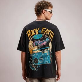 Oversized T-Shirts: What Buyers Should Know Before Sourcing